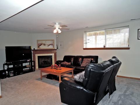 1548 Foxcroft Dr, Aurora, IL 60506 photo 10