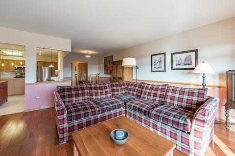 455 W Front St #509, Wheaton, IL 60187 photo 8