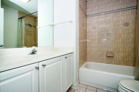 314 Pebble Beach Ln, Bartlett, IL 60103 photo 21