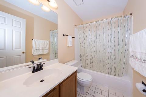 299 Beaumont Ct, Bartlett, IL 60103 photo 13