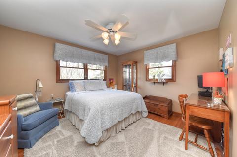 1580 Surrey Dr, Wheaton, IL 60189 photo 11