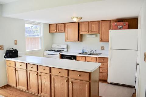 1760 Hassell Rd, Hoffman Estates, IL 60169 photo 9