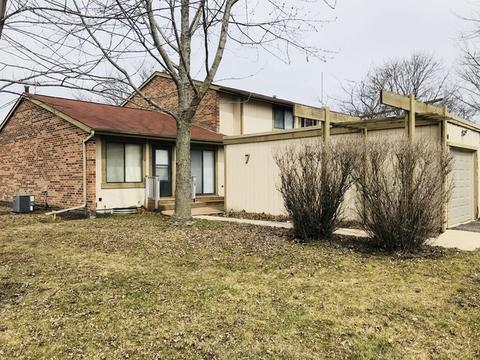 1054 Cascade Dr, Aurora, IL 60506 photo 1