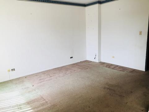1054 Cascade Dr, Aurora, IL 60506 photo 5