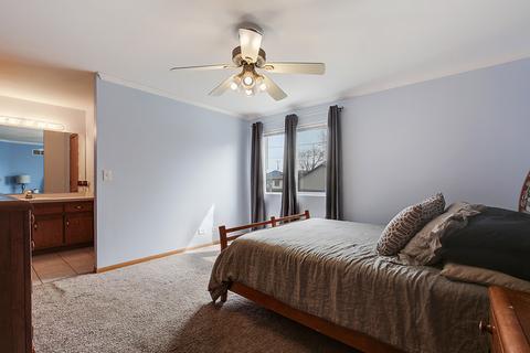 22 W 31st St, Steger, IL 60475 photo 8