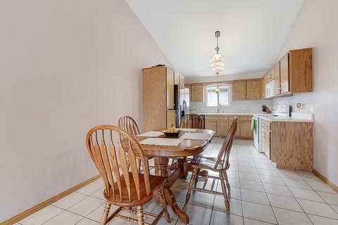 22 W 31st St, Steger, IL 60475 photo 4
