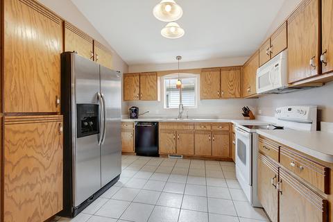 22 W 31st St, Steger, IL 60475 photo 5