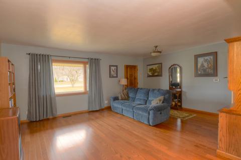 965 W Stearns Rd, Bartlett, IL 60103 photo 4