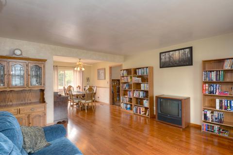 965 W Stearns Rd, Bartlett, IL 60103 photo 5