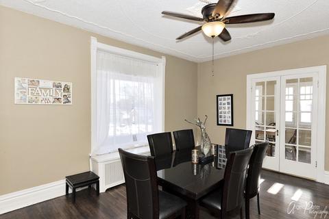 712 Saint Charles St, Elgin, IL 60120 photo 7