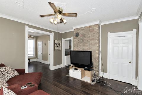 712 Saint Charles St, Elgin, IL 60120 photo 9