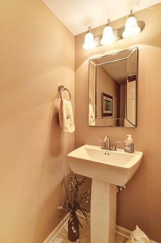 525 Philip Dr, Bartlett, IL 60103 photo 27