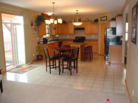 709 Avalon Way, Minooka, IL 60447 photo 3