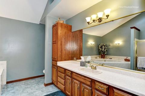 30 W756 Warwick Way, Wayne, IL 60184 photo 23