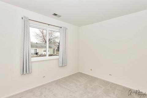 1180 Silverwood Ct #A2, Wheeling, IL 60090 photo 15
