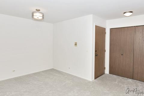 1180 Silverwood Ct #A2, Wheeling, IL 60090 photo 2