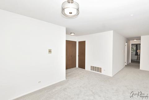 1180 Silverwood Ct #A2, Wheeling, IL 60090 photo 3