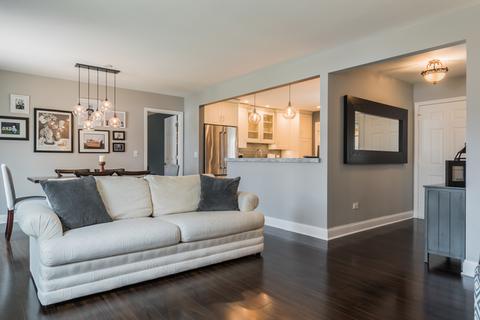 2155 Stirrup Ln, Wheaton, IL 60189 photo 6