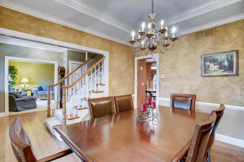 128 Hawkins Cir, Wheaton, IL 60189 photo 8