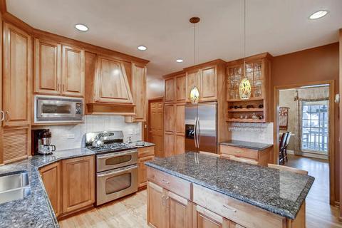 128 Hawkins Cir, Wheaton, IL 60189 photo 10