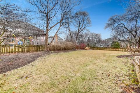 128 Hawkins Cir, Wheaton, IL 60189 photo 31