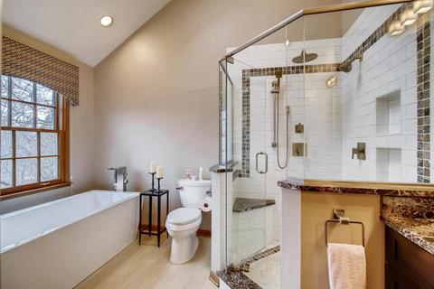 128 Hawkins Cir, Wheaton, IL 60189 photo 21