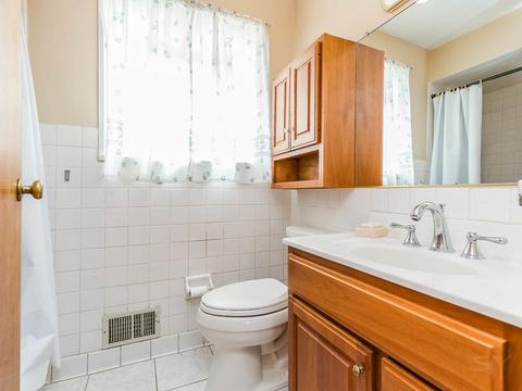 1136 N Taft Ave, Berkeley, IL 60163 photo 10