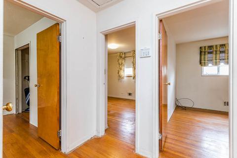 1136 N Taft Ave, Berkeley, IL 60163 photo 5