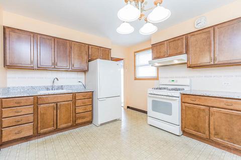 1136 N Taft Ave, Berkeley, IL 60163 photo 4