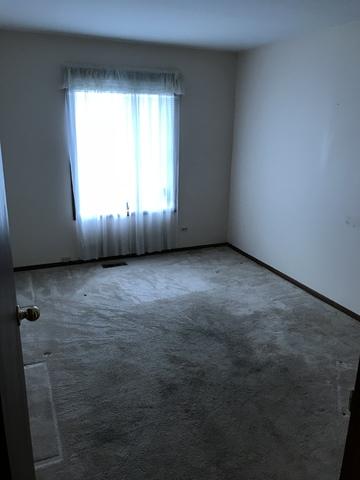 968 E Castlewood Ln, Bartlett, IL 60103 photo 11