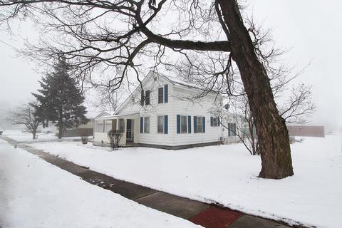 200 S 1st St, Elburn, IL 60119 photo 2