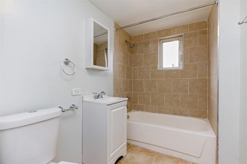 654 E 89th St, Chicago, IL 60619 photo 6