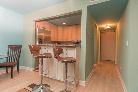 1201 Pleasant Run Dr #311, Wheeling, IL 60090 photo 4