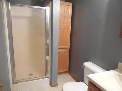 915 E Roxanna Cir, Kankakee, IL 60901 photo 8