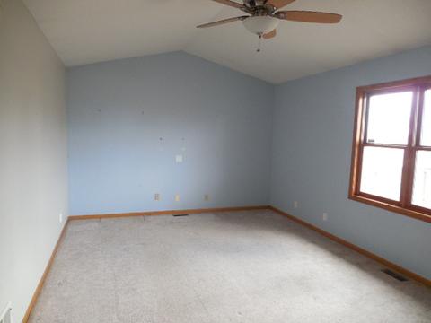 915 E Roxanna Cir, Kankakee, IL 60901 photo 7