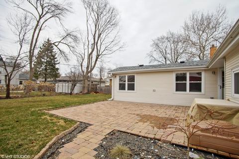 150 Highland Ave, Wheeling, IL 60090 photo 23