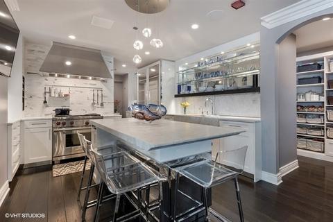 21 E Huron St #3205, Chicago, IL 60611 photo 5