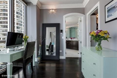21 E Huron St #3205, Chicago, IL 60611 photo 15
