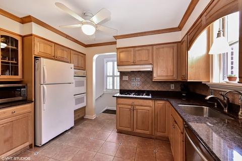 755 Selborne Rd, Riverside, IL 60546 photo 5