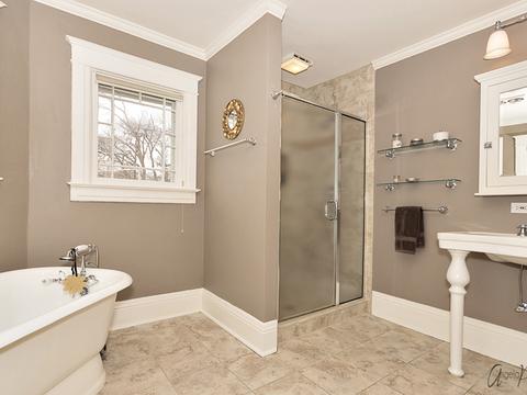 302 Park Ave, Grayslake, IL 60030 photo 16