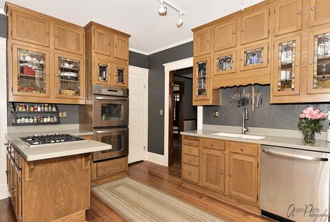 302 Park Ave, Grayslake, IL 60030 photo 11