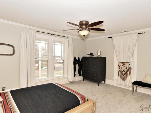 302 Park Ave, Grayslake, IL 60030 photo 13