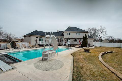 2002 Anthony Ln, Mchenry, IL 60051 photo 37