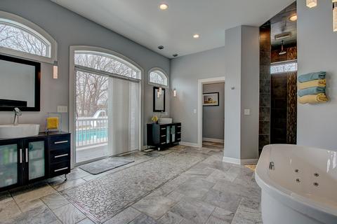 2002 Anthony Ln, Mchenry, IL 60051 photo 17