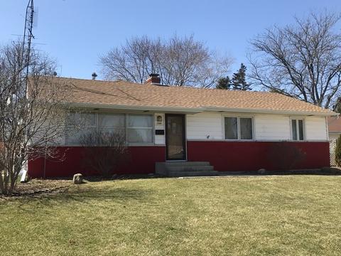 744 Watson Dr, Genoa, IL 60135 photo 1