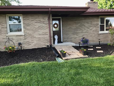 1202 E Division St, Lockport, IL 60441 photo 2