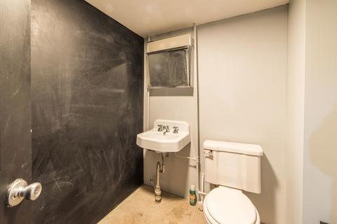 930 Normal Rd, Dekalb, IL 60115 photo 31