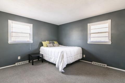 930 Normal Rd, Dekalb, IL 60115 photo 15