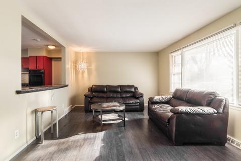 930 Normal Rd, Dekalb, IL 60115 photo 4