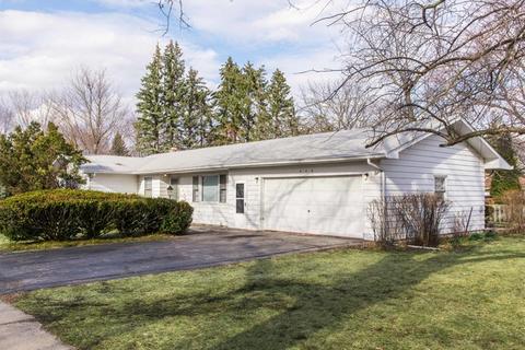 930 Normal Rd, Dekalb, IL 60115 photo 1